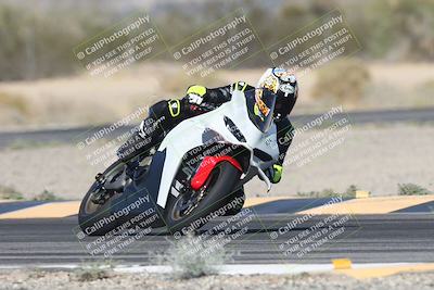 media/Oct-30-2025-Racers Edge (Thu) [[dabbdaf680]]/3-B Group/Session 5 (Turn 6)/